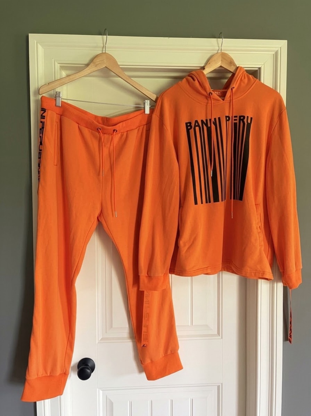 Banni Peru Men's Vtg Streetwear Orange Tracksuit Hoodie & Pants Set Urban